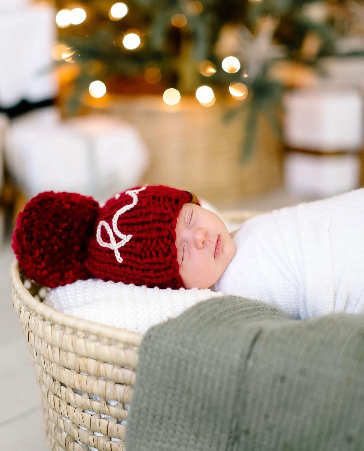 Embroidered Christmas Hi Hat