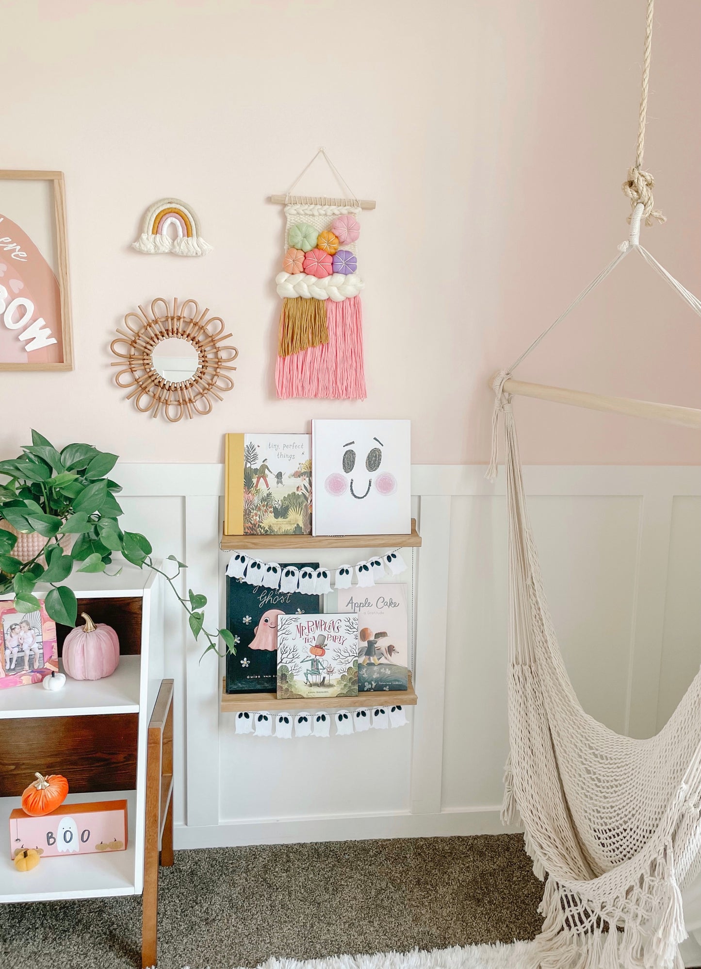 Handmade Wool Pumpkin Wall Hanging