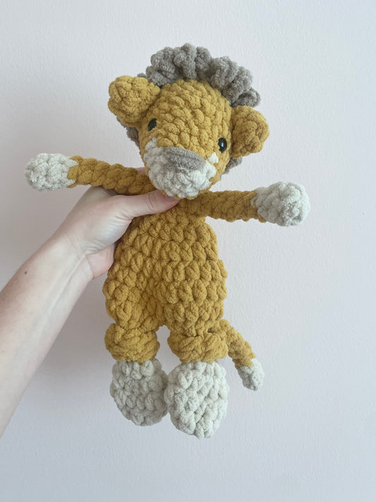 Mini Lion Lovey